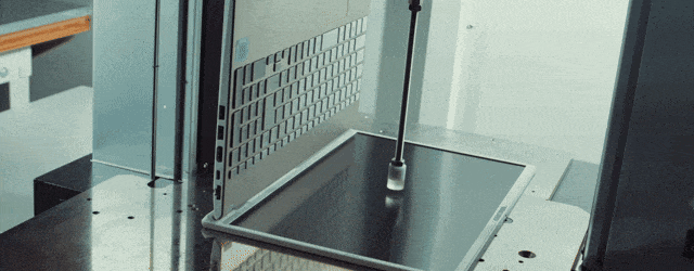 �t����������